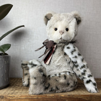 Charlie Bear Genevieve - Plumo Collection - Isabelle Lee Bear Neutral Bear 17”