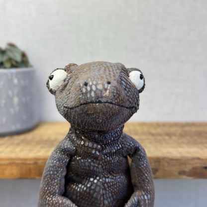 Jellycat Kenny Komodo Dragon - Grey Lizard Retired Medium Brown/grey NWOT 12"