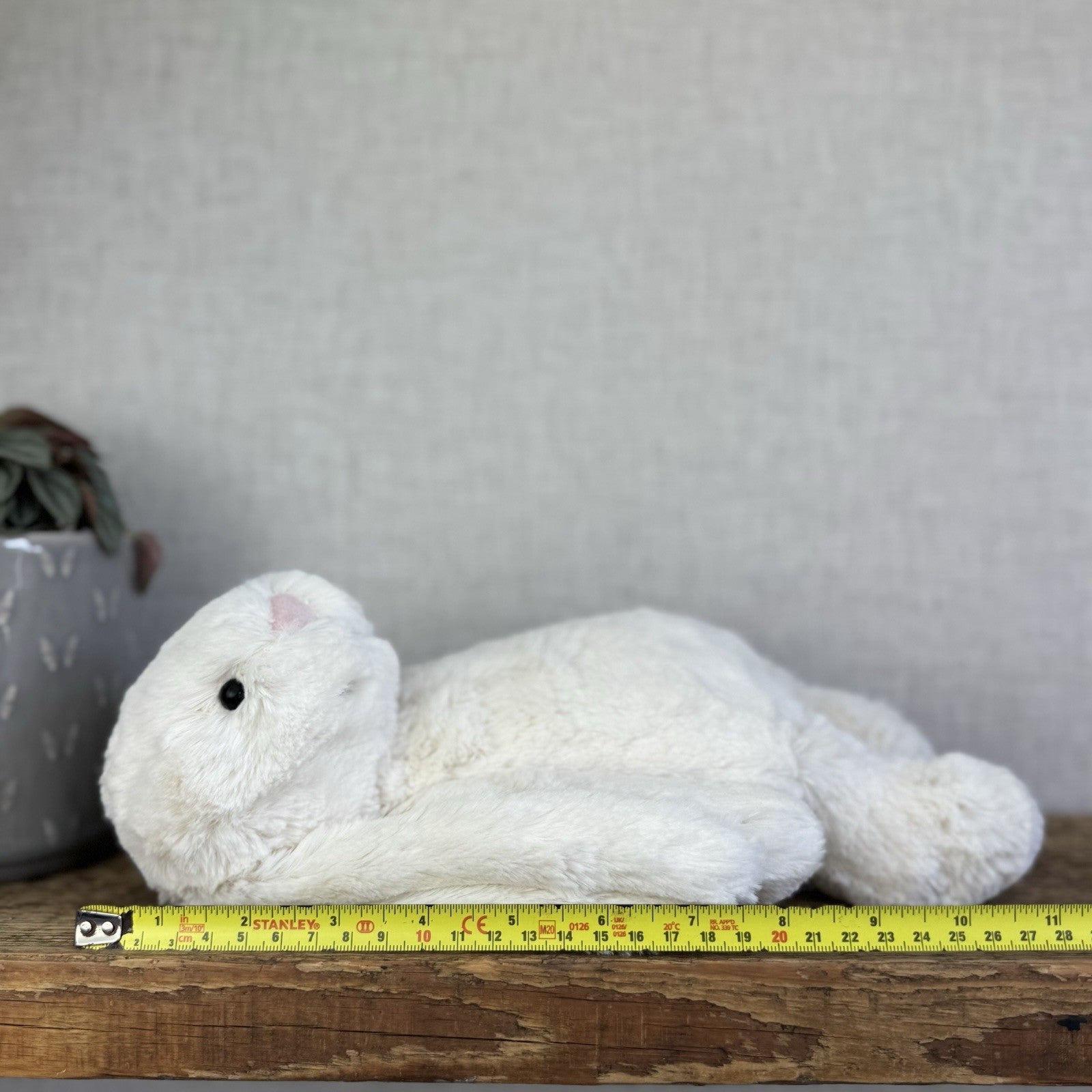 Jellycat Medium Cream Bashful Rabbit - Cream Off White Medium Bunny 12” New Tags