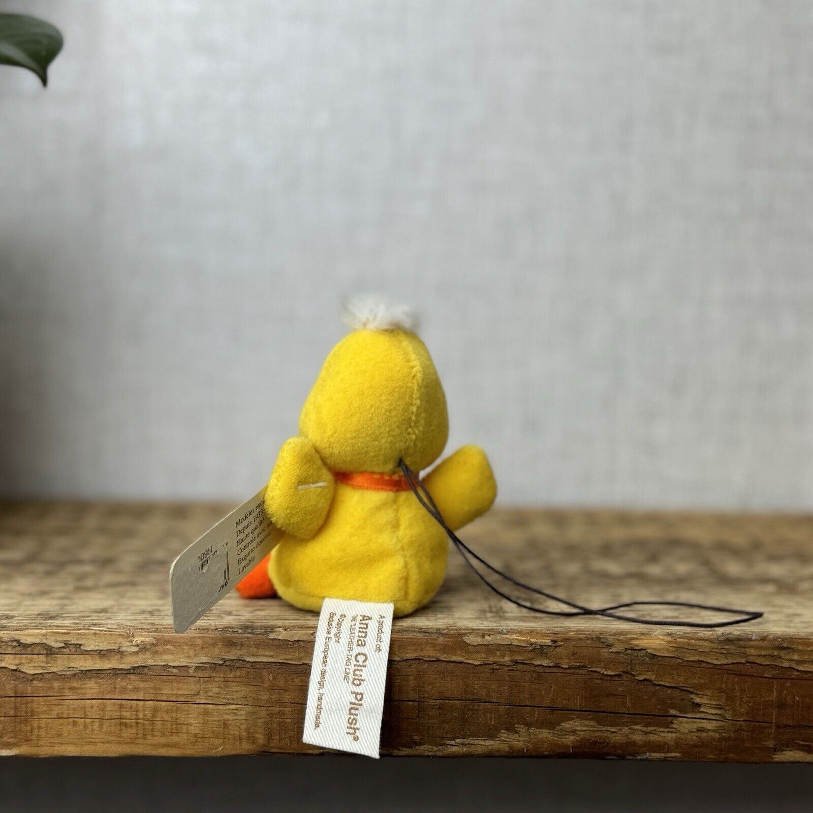 Anna Club Plush Beanie Duck - Tiny Beanie Duck Hanging New With Tags - Vintage 