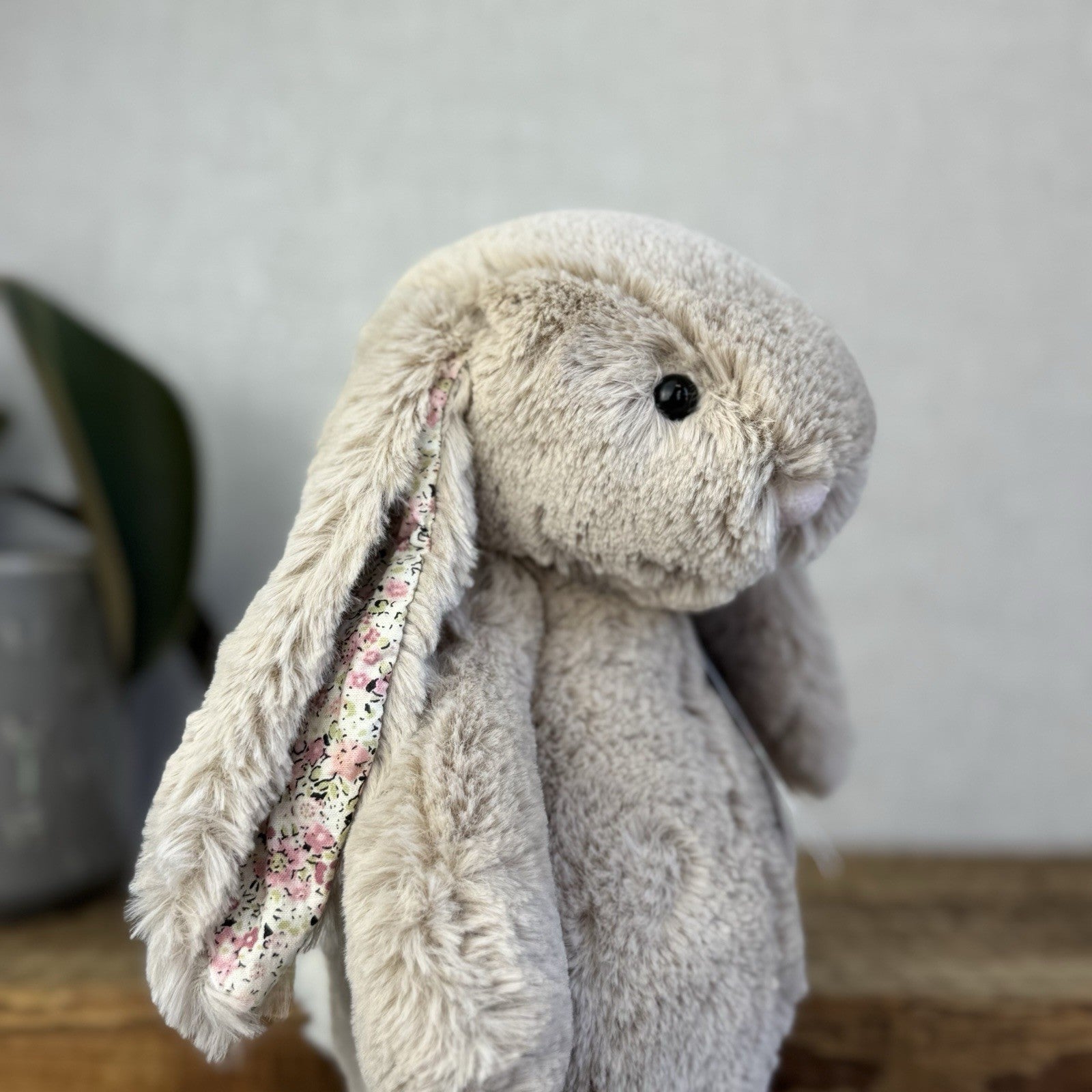 Jellycat Medium Bashful Bea Bunny - Beige Bunny With Floral Ears/feet Medium 12"