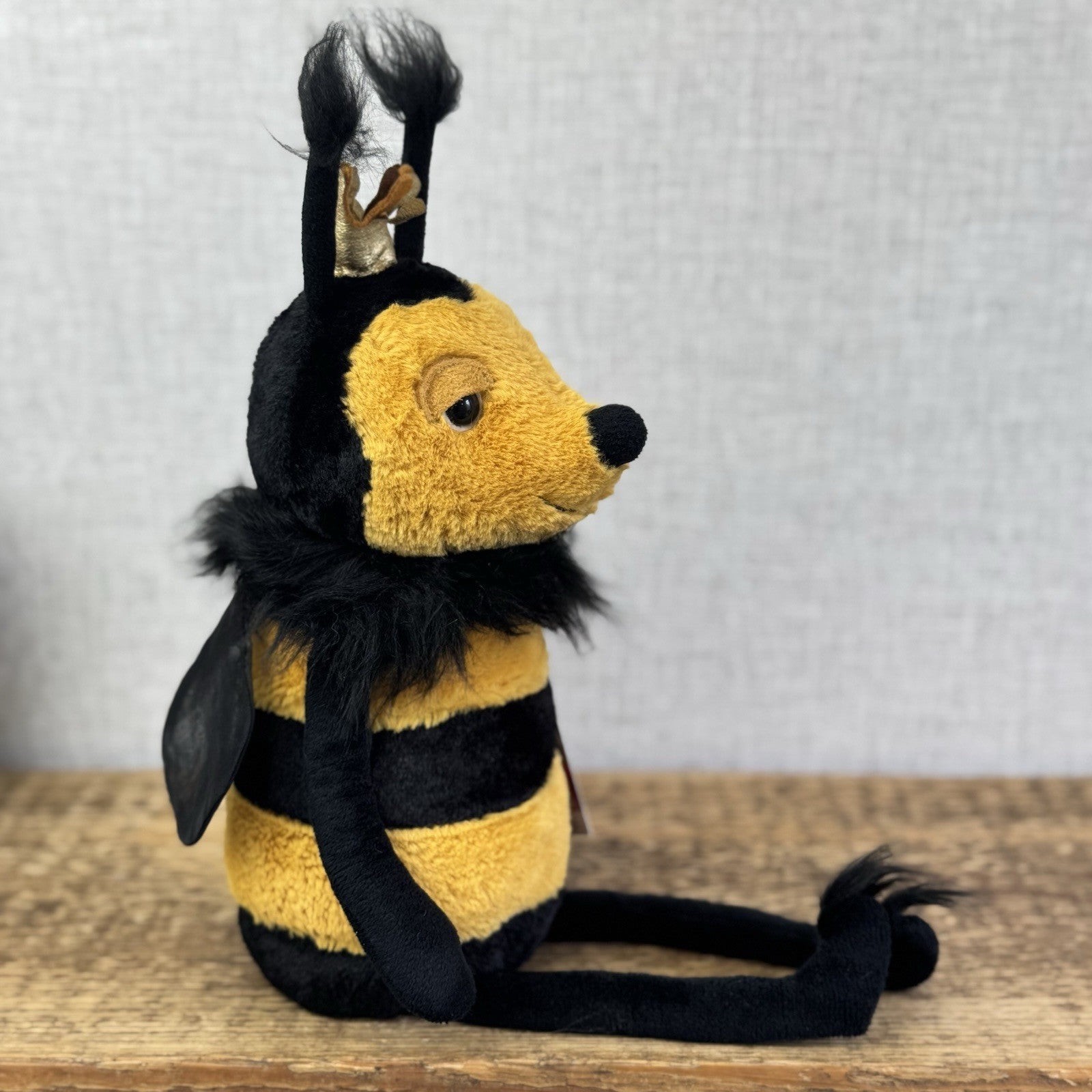 Jellycat Queen Bee - Medium Bee With Crown - Jellycat Bee Sitting 12”