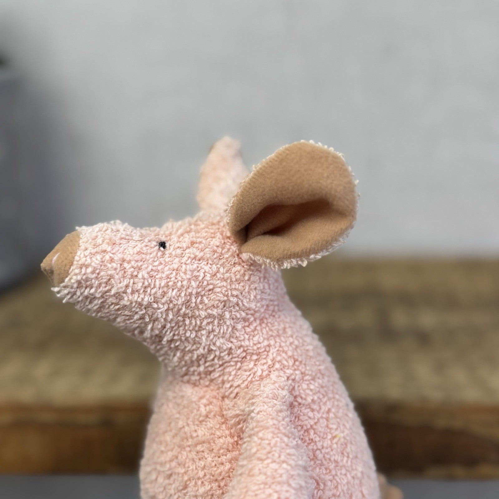 Manhattan Toy Company - Tip Toe Pig Vintage Soft Toy Beanie Piglet Ballet 7”