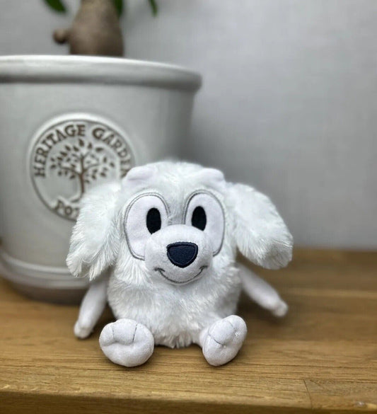 Small Lila Soft Toy - Maltese Dog - Bluey Plush Lilah - Moose Toys 6”
