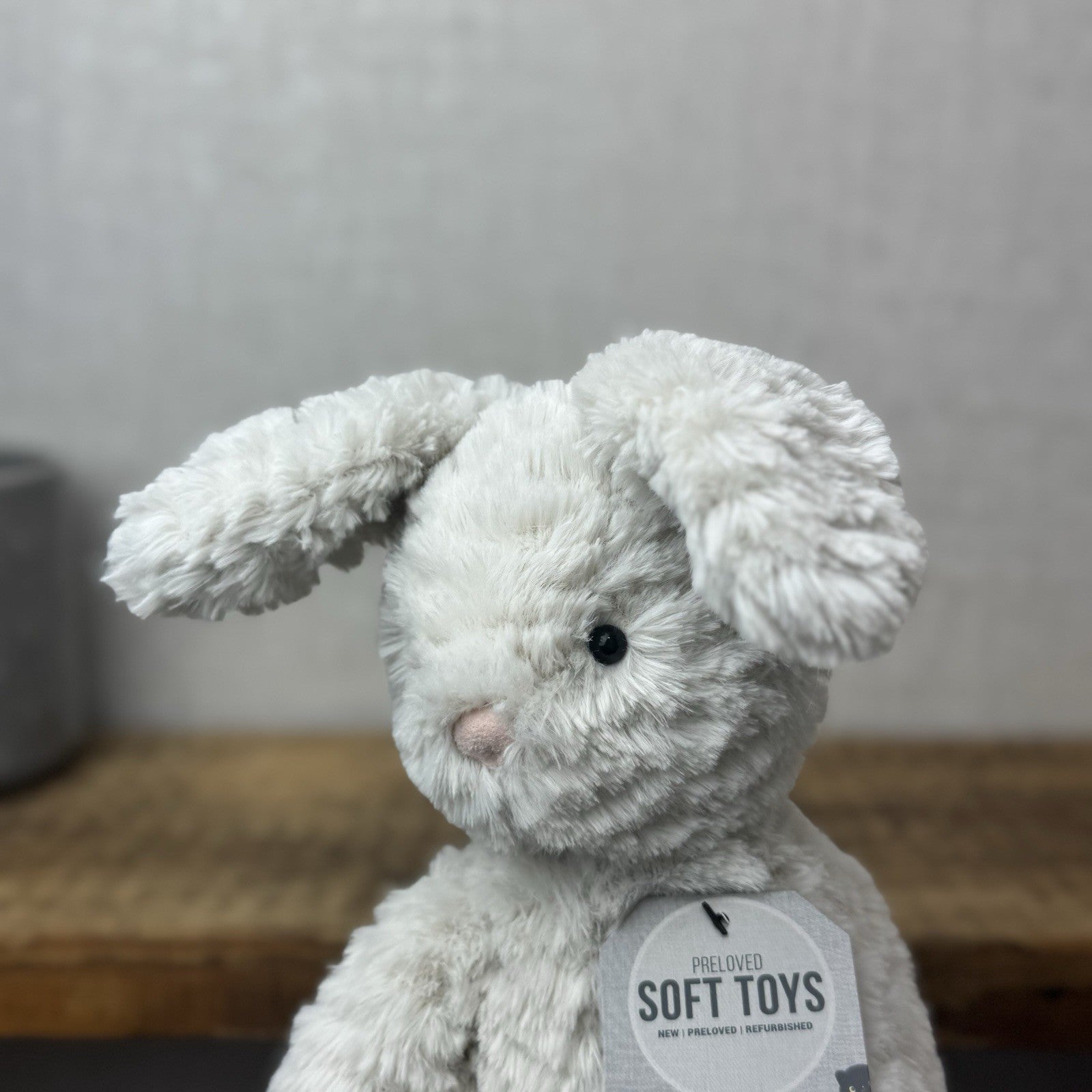 Jellycat Medium Fuddlewuddle Grey Bunny Rabbit - Texture Sitting Bunny 9” Rare