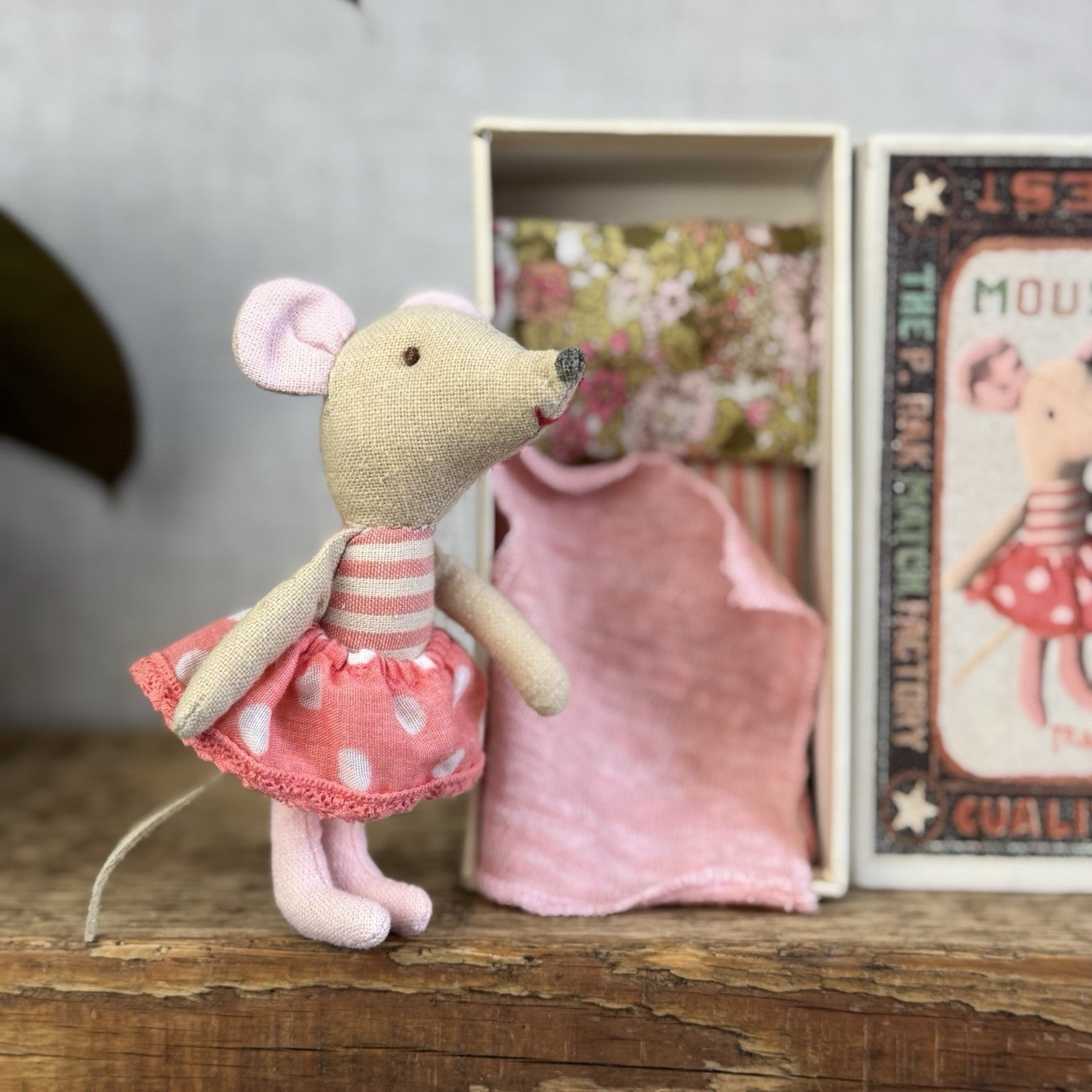 Maileg Retired Big Sister Mouse In Matchbox 2013 - Painted Nose, Red Mouth Rare