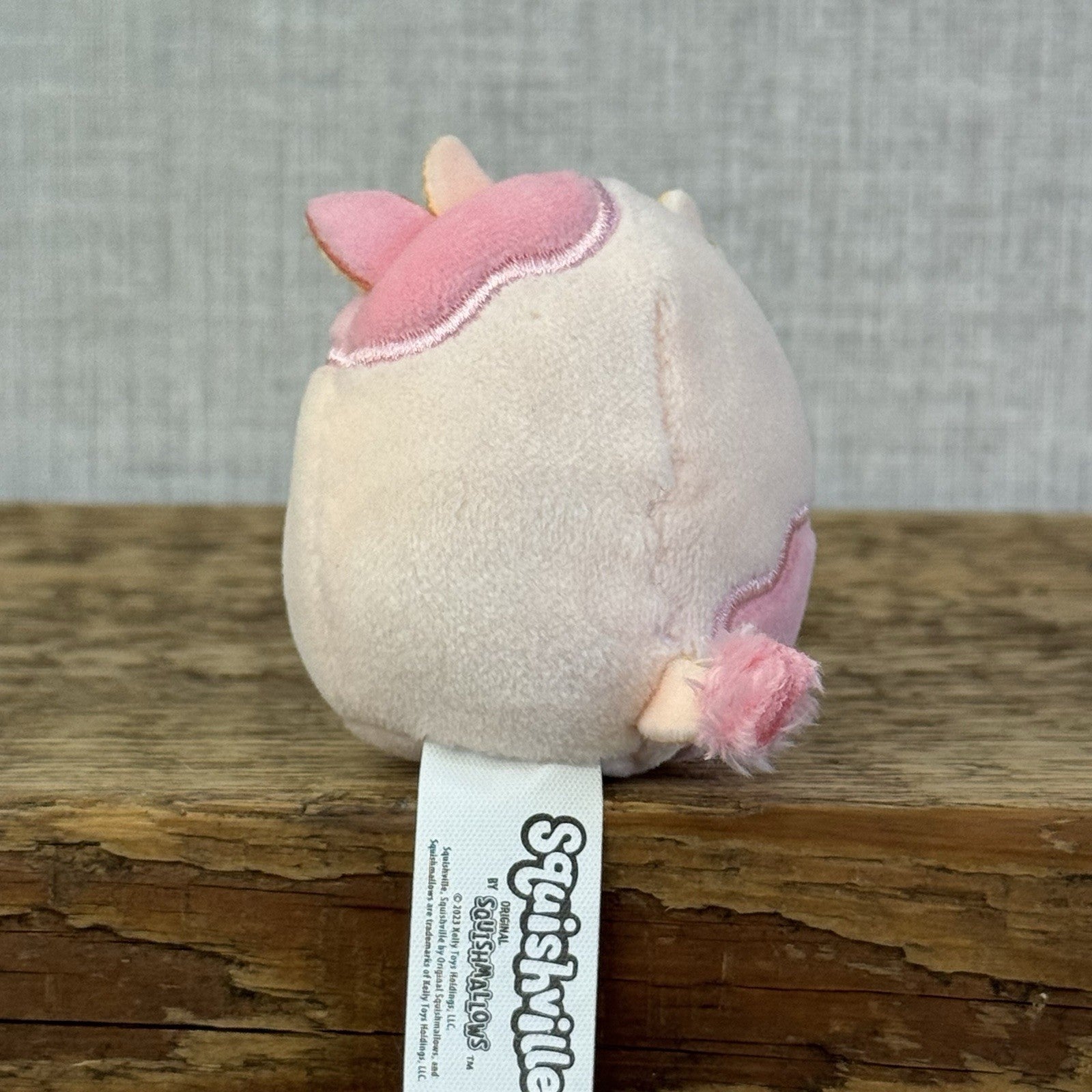 Squishmallow Squishville - Reshma Cow Pink/Cream Cow 2" (Multi Buy Discount)