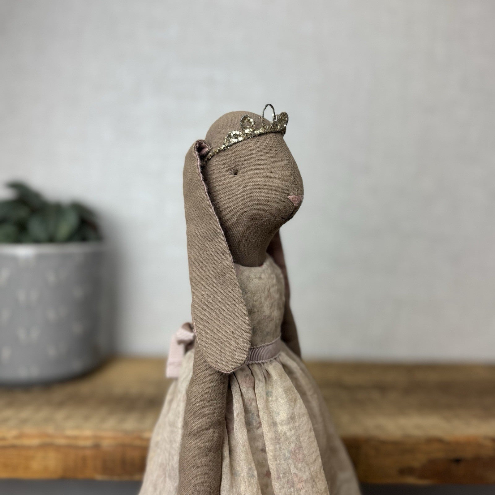 Maileg Medium Bunny Delphine - Brown Princess Bunny Rare 17”