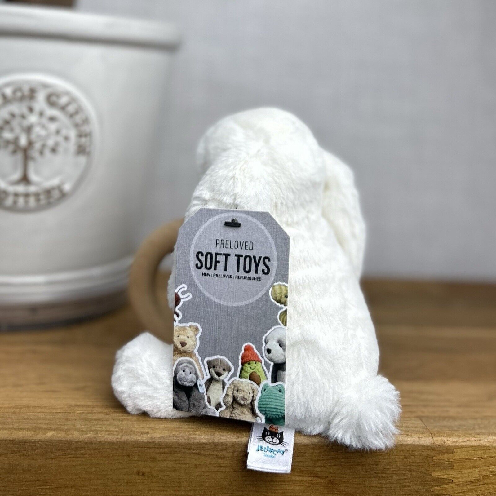 Jellycat Shooshu White Rabbit Ring - Rattle Toy - Smudge Teether 5” Retired
