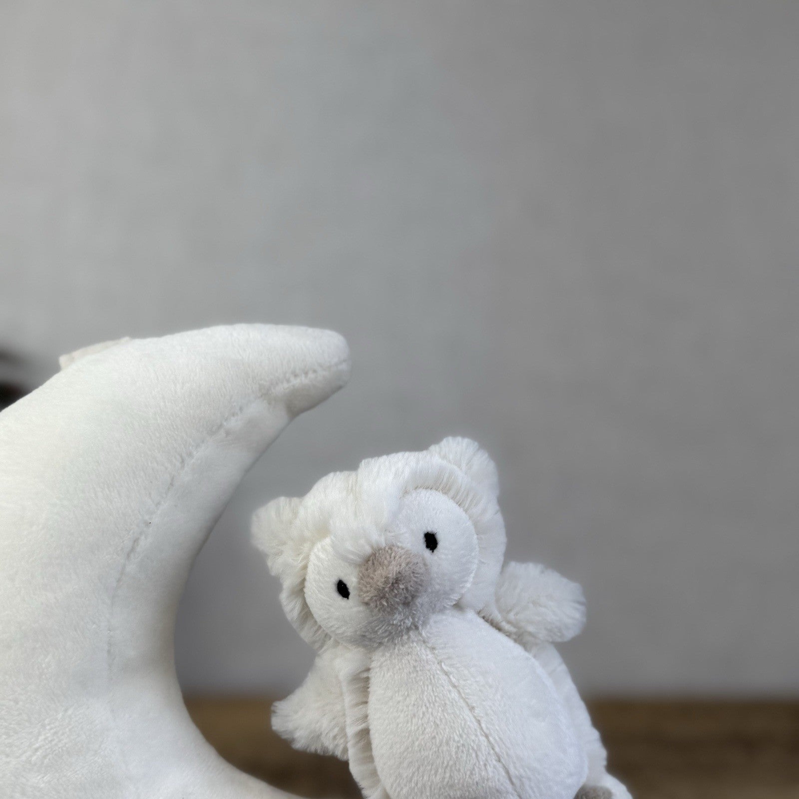 Jellycat Snowy Owl Musical Pull - Baby Owl Musical Toy Pram Pushchair Lullaby