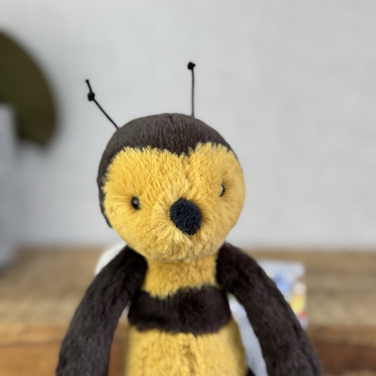 Jellycat Small Bashful Bee - Bumble Bee Plush Beanie Soft Toy Retired 8” (#2)