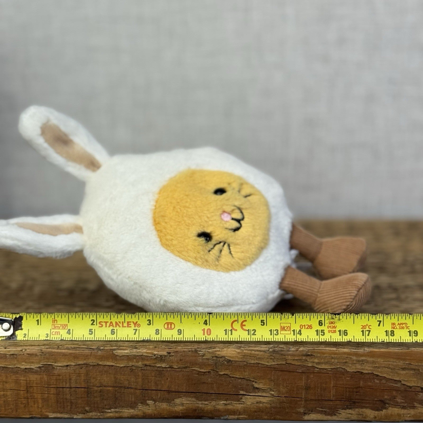 Jellycat Amuseable Bunny Egg - Rabbit Egg Novelty Jellycat Easter New Tags 6"