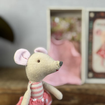 Maileg Retired Big Sister Mouse In Matchbox 2013 - Painted Nose, Red Mouth Rare