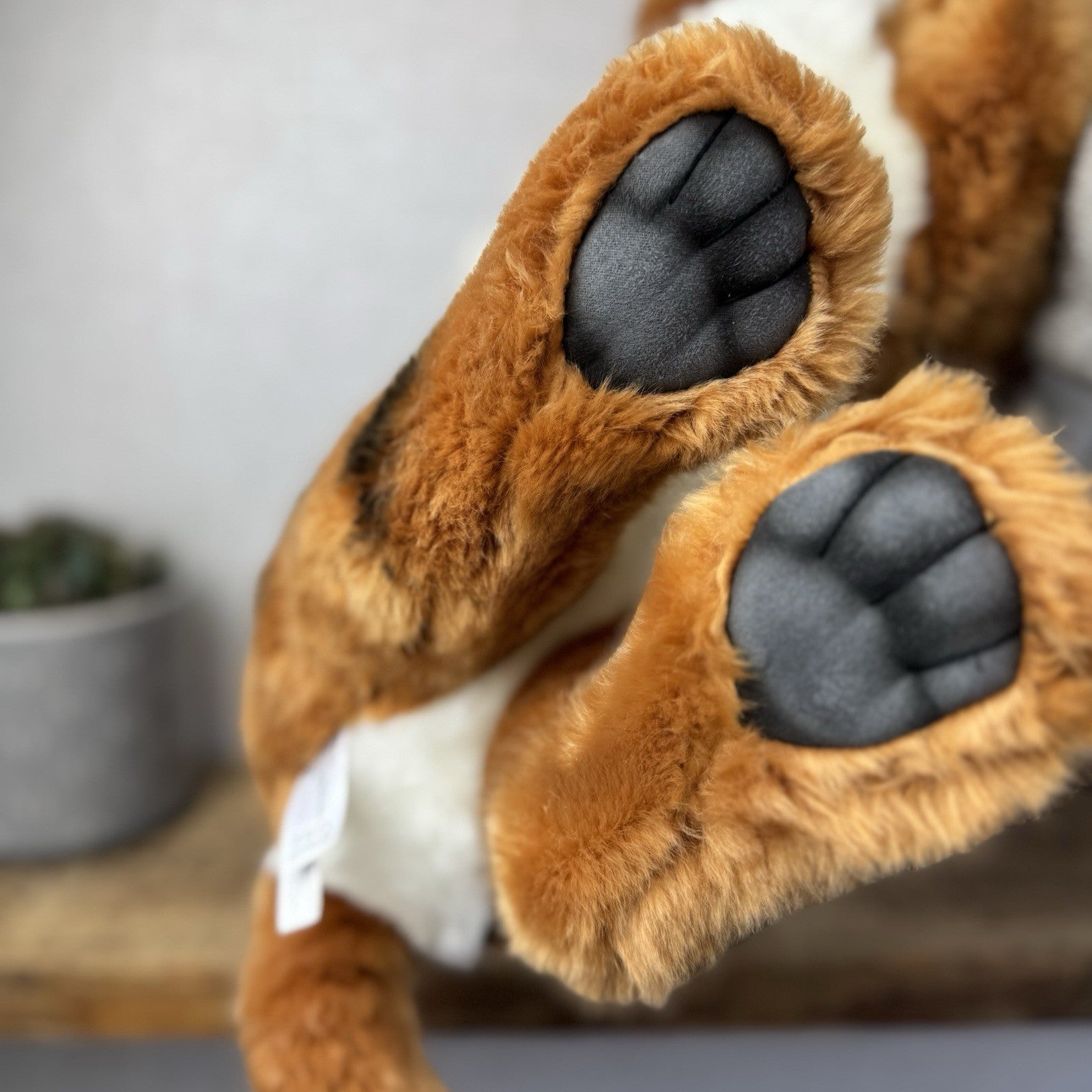 FAO Schwarz Tiger 2018 - Large Lifelike Tiger Beanie Plush Large Pristine NWOT 