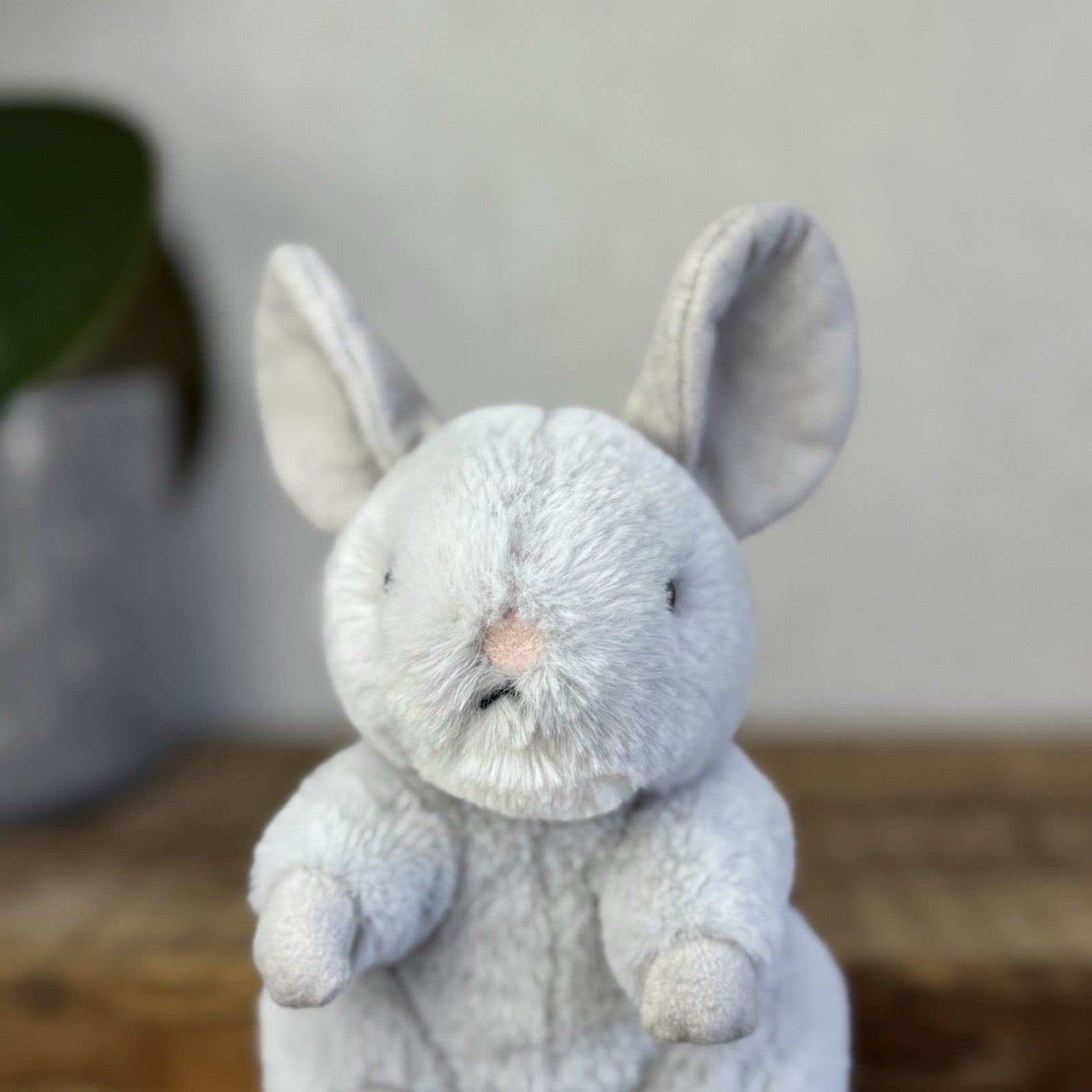 Jellycat Misty Chinchilla - Small Grey/Silver Beanie Chinchilla Pocket Pal 6"