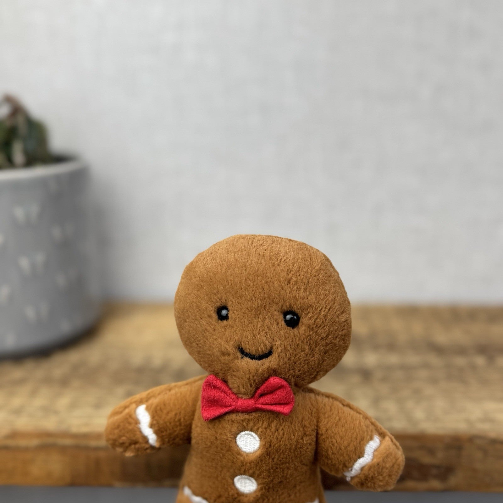 Jellycat Small Jolly Gingerbread Fred - Older Style Red Bow Gingerbread Plush 9"