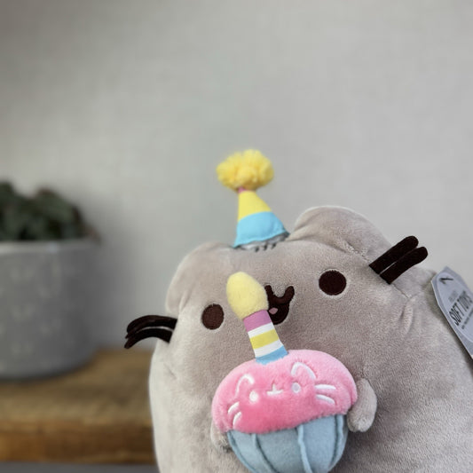 Gund Pusheen Cat - Birthday Cake Pusheen Plush - Cupcake And Party Hat Medium 8"