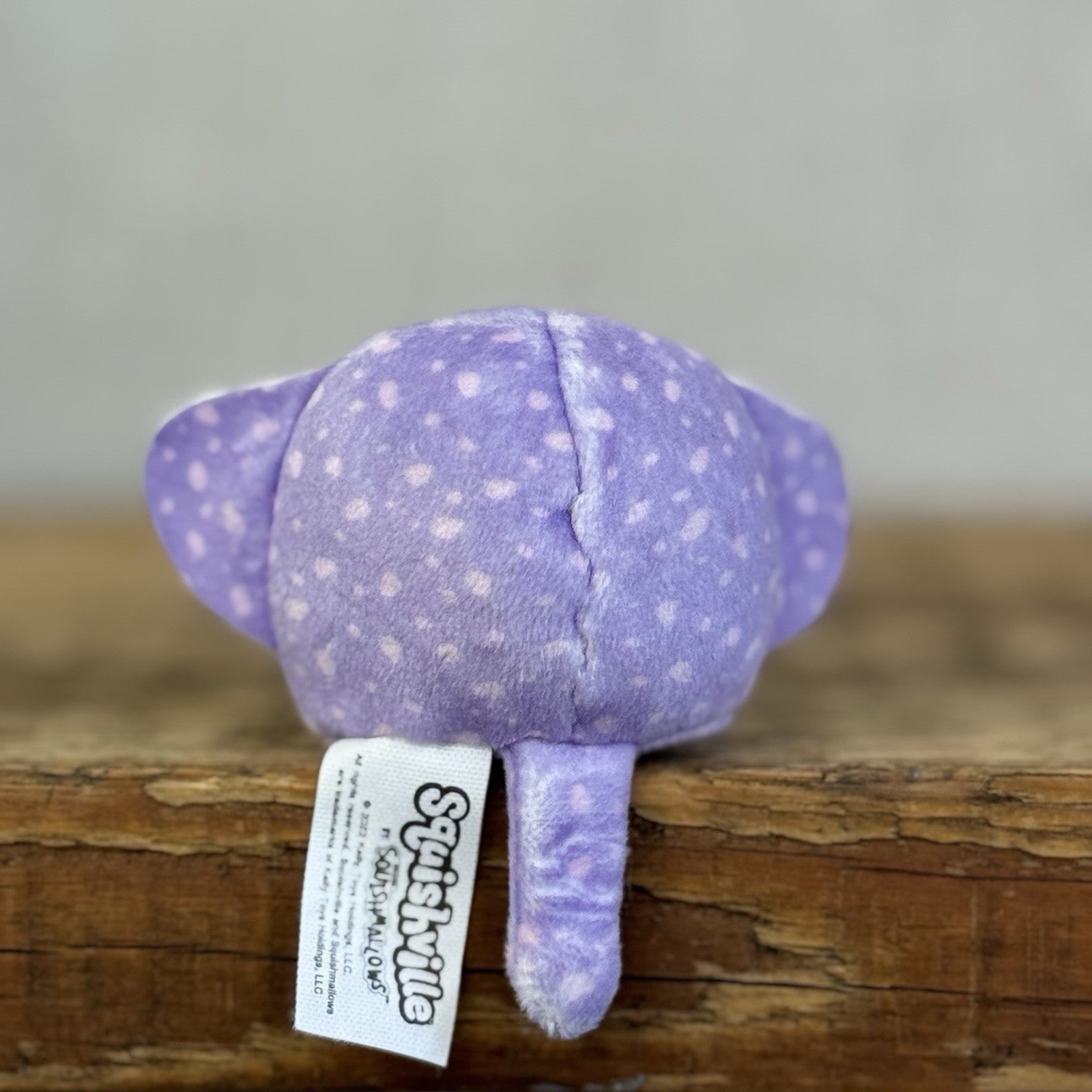 Squishmallow Squishville -Aziza Stingray Purple Spotty Min i(Multi Buy Discount)