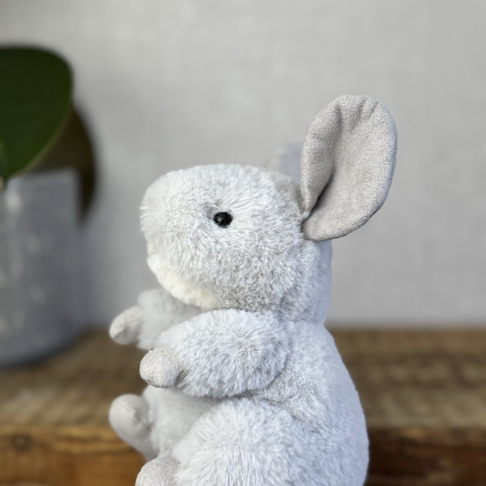 Jellycat Misty Chinchilla - Small Grey/Silver Beanie Chinchilla Pocket Pal 6"