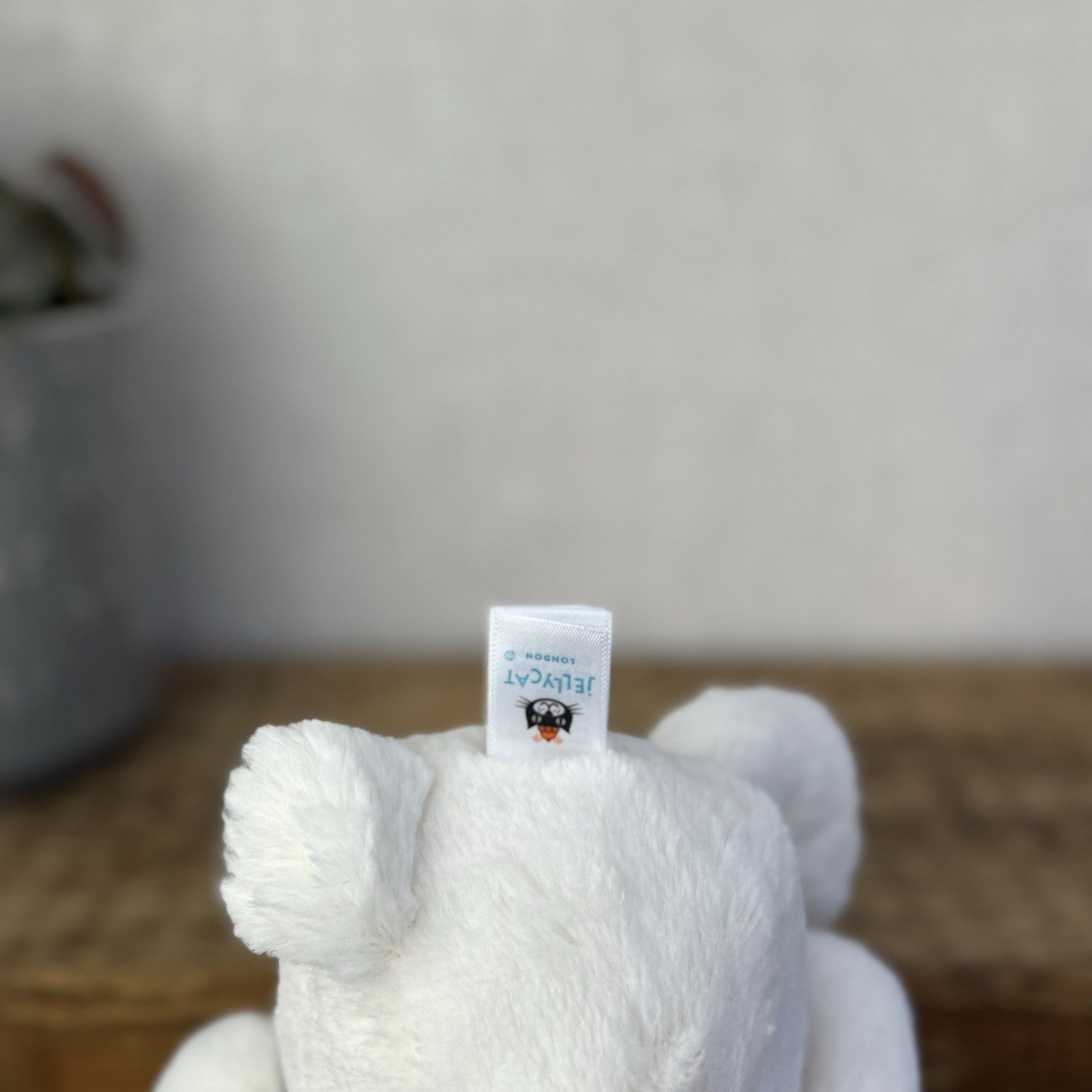 Jellycat Small Bashful Blossom Cream Bunny Berry - Cream Bunny Pink Ears NWOT 8”