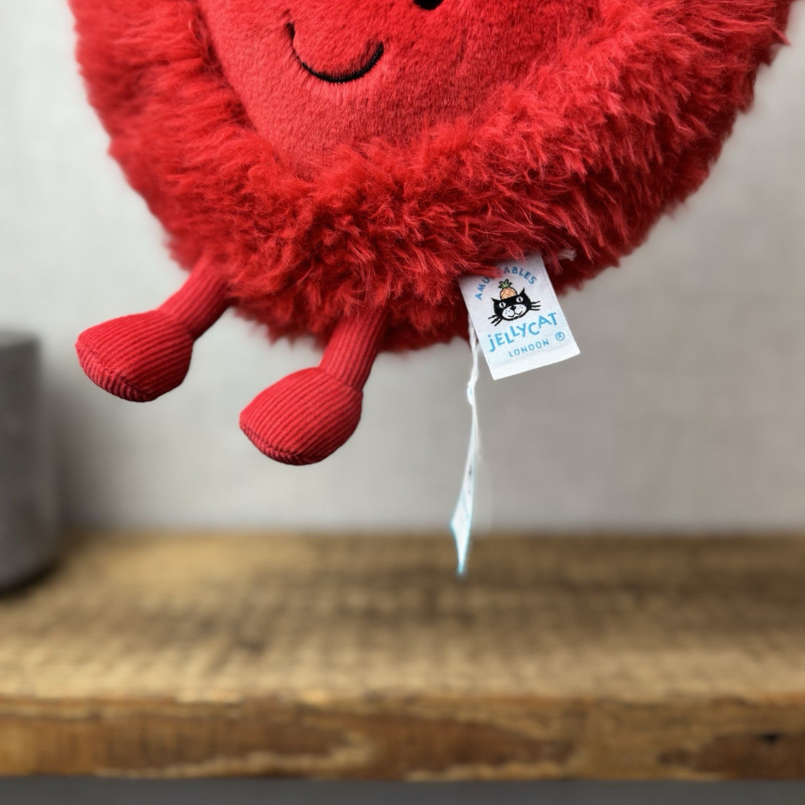 Jellycat Beatie Heart - Valentines Fluffy Red Heart Soft Toy Retired Medium 9"