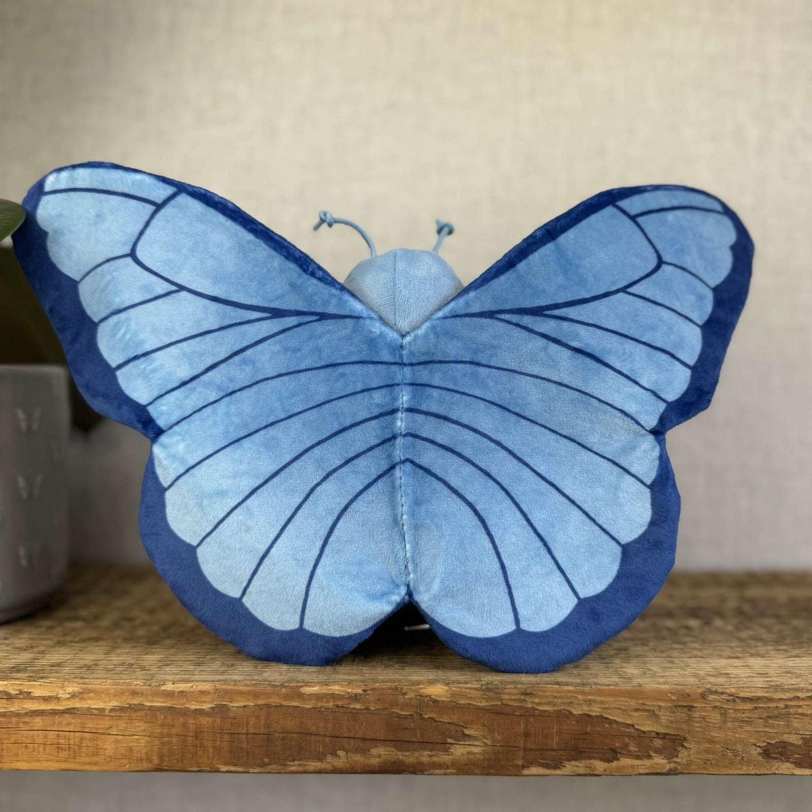 Jellycat Iris Breezy Butterfly - Blue Butterfly Plush Display Beanie Rare 8"