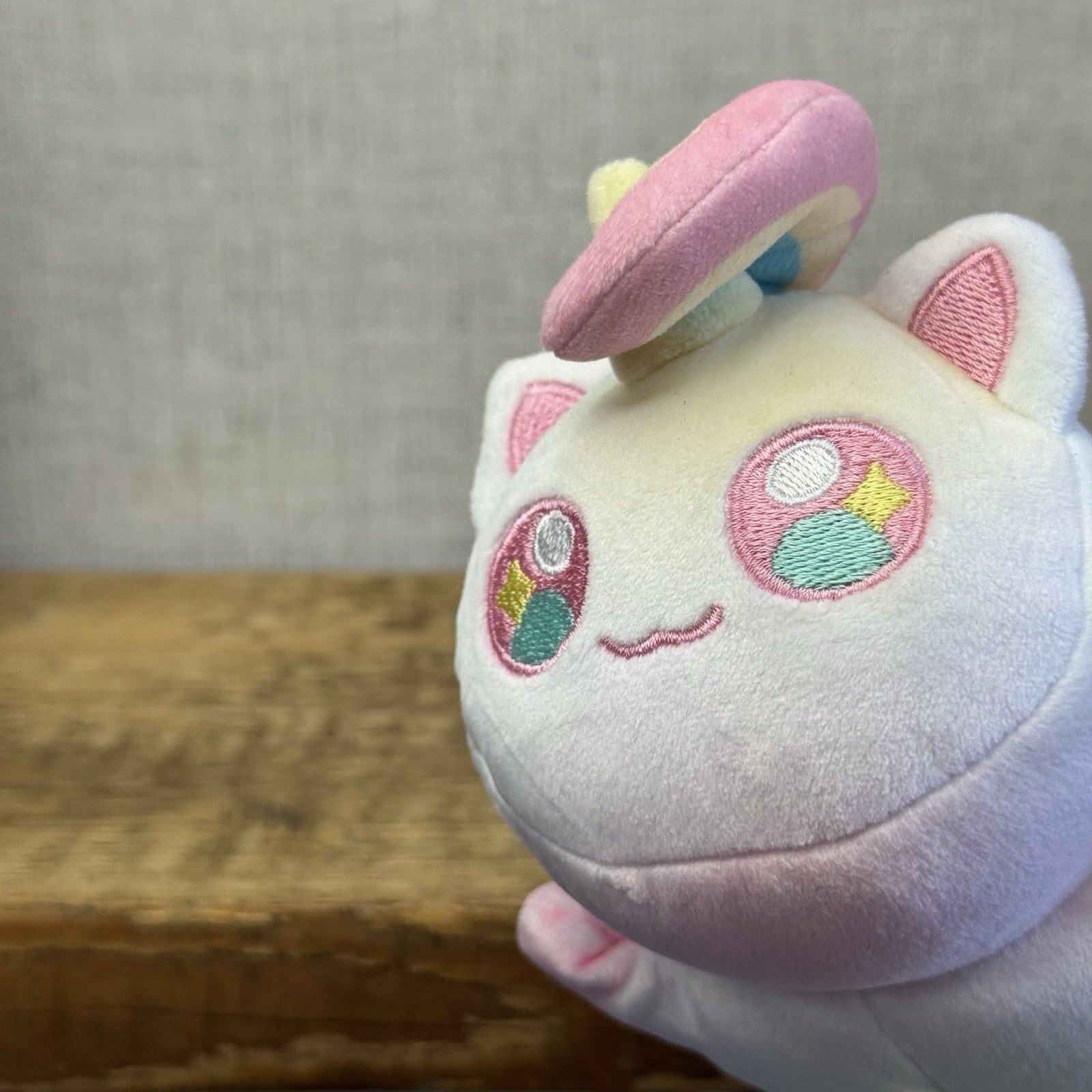 Aphmau MeeMeows - Mystery Plush Unicorn Soft Toy Kitten - White Pastel Caticorn 