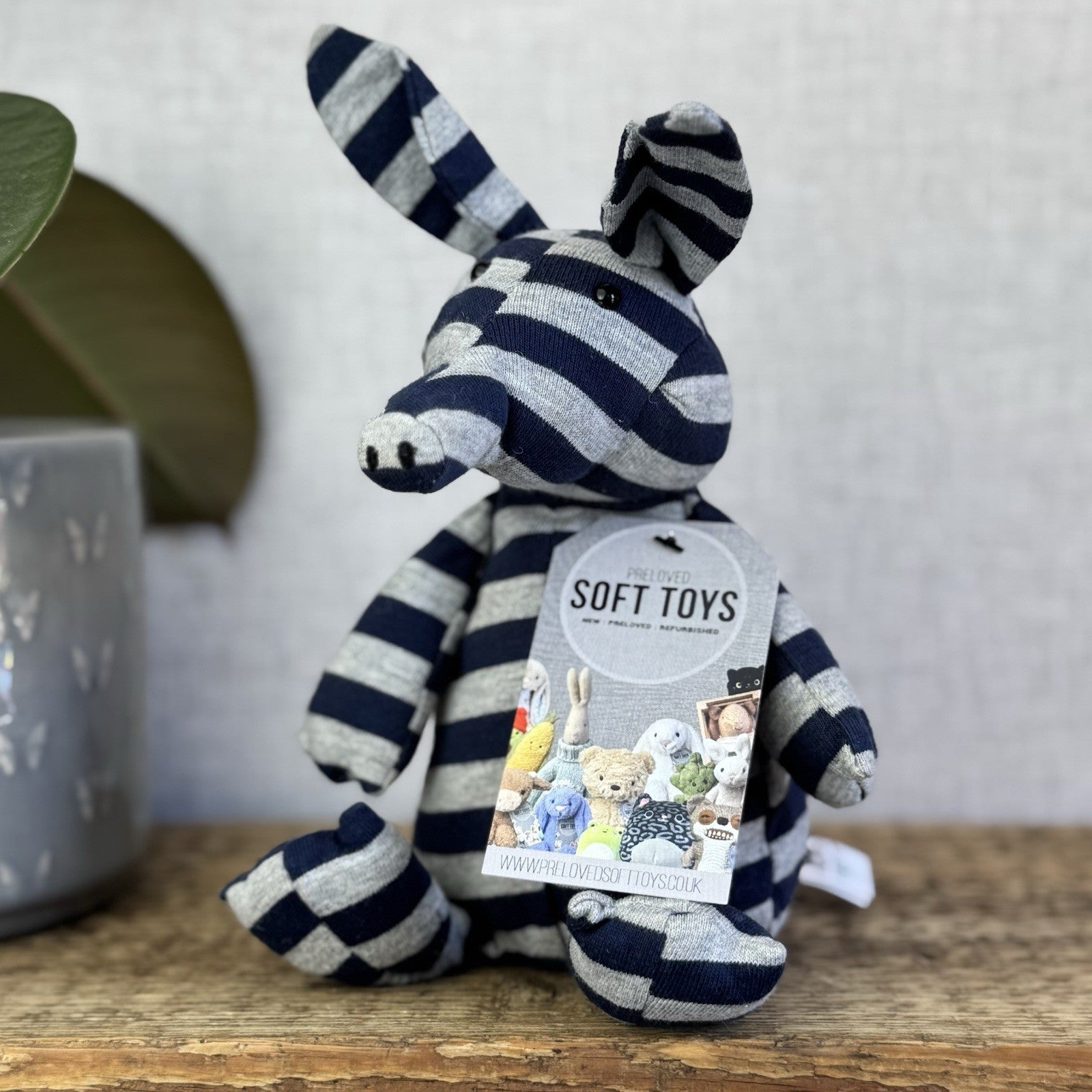 Jellycat Anton Aardvark - Small Grey/Navy Striped Beanie Plush Retired Rare 10"