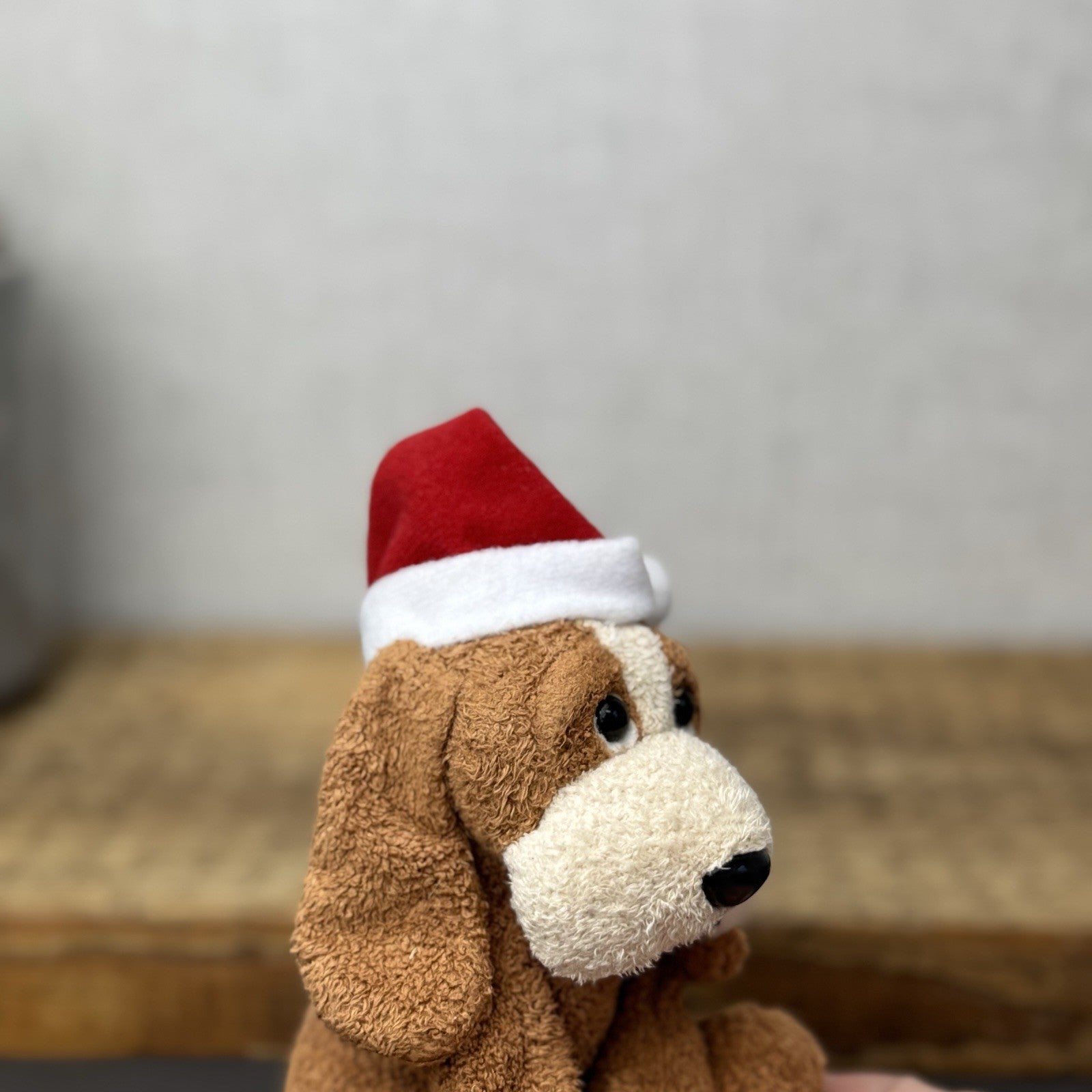 Russ Berrie Luv Pets Christmas Pup - Soft Toy With Christmas Hat Festive Beanie