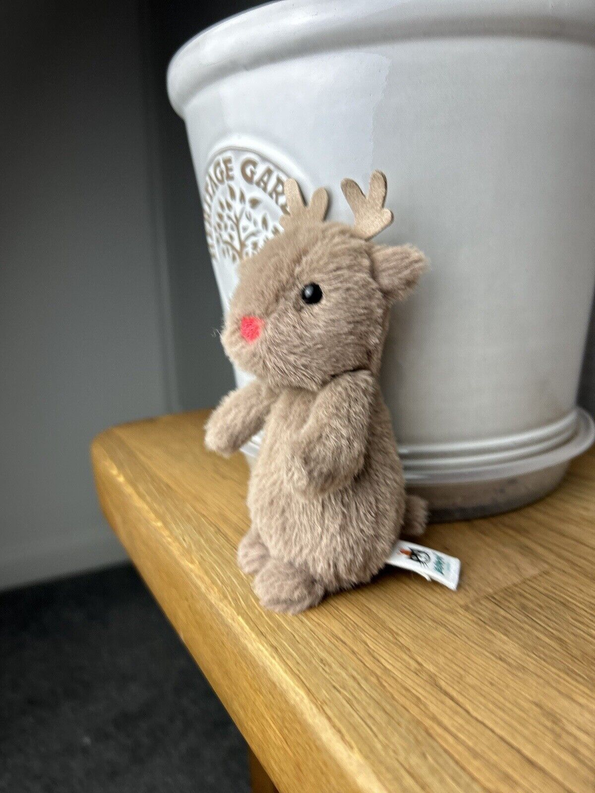 Jellycat Tiny Fluffy Reindeer - Fluffy Tiny - Tiny Fluffy Reindeer - Reindeer