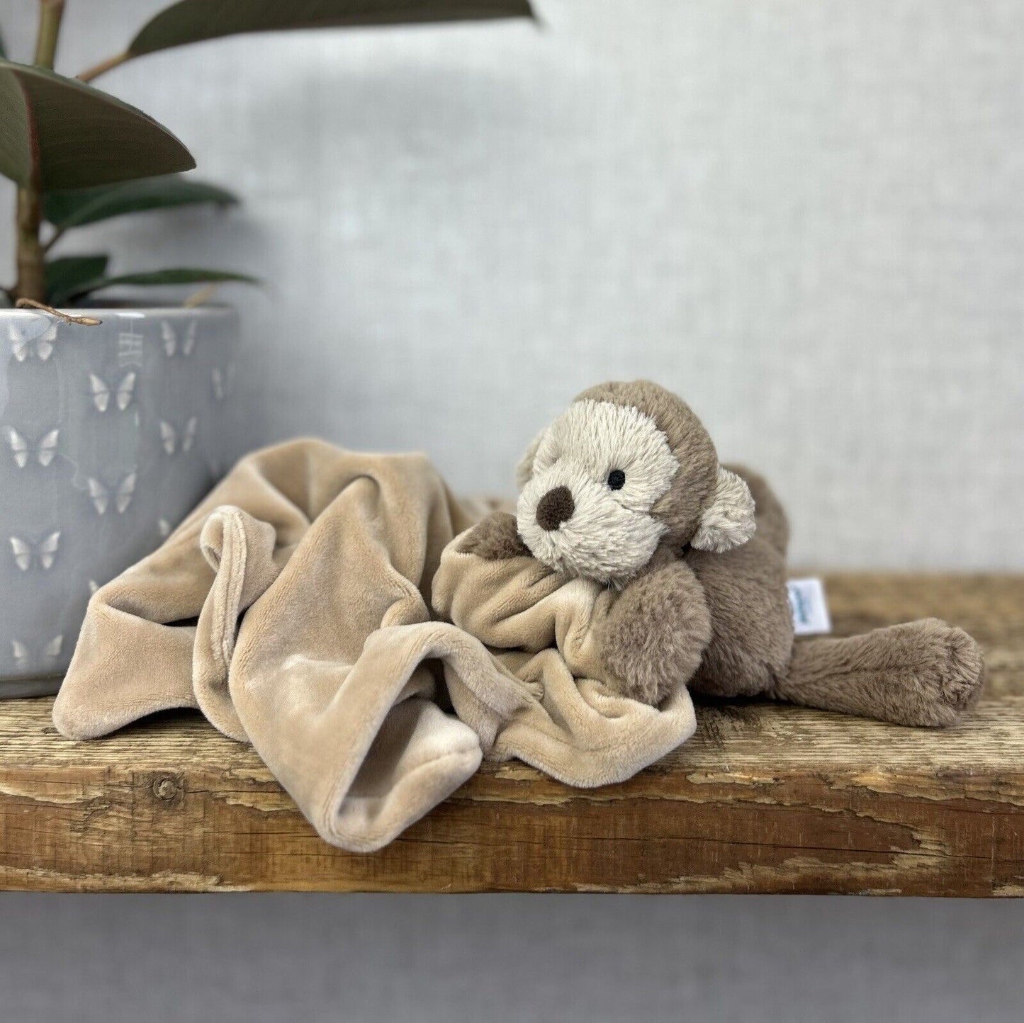 Jellycat Shooshu Monkey Soother - Super Soft Monkey Comforter - Blankie (Smudge)