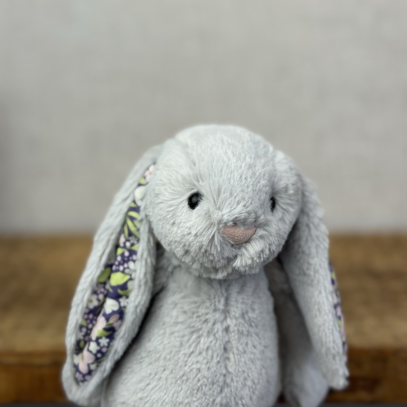 Jellycat Small Blossom Silver Bunny "Bloom" BNWT Purple Floral Ears Grey Bunny