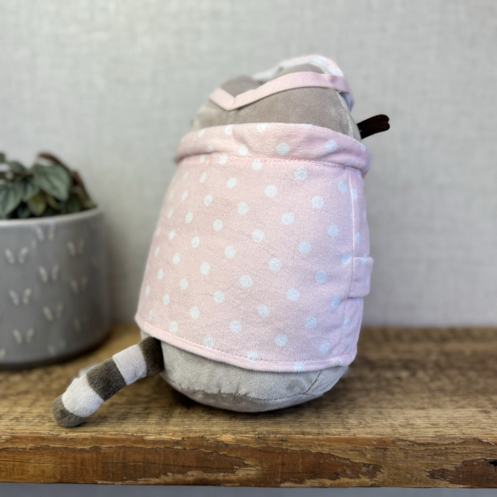 Gund Pusheen Cat - Sleepover Cat PJ Pink Spotty Dressing Gown With Tags 10"