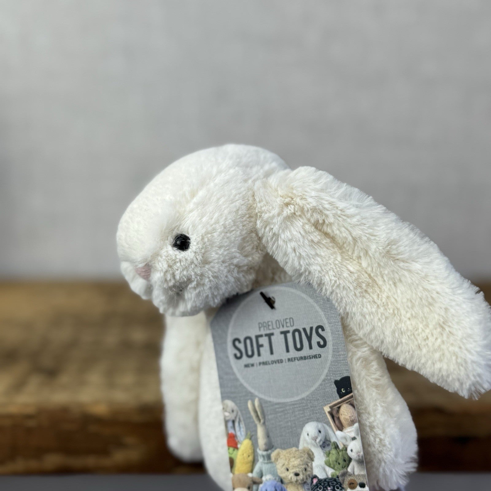 Jellycat Small Bashful Cream Bunny Rabbit - Small Off White Rabbi Plush 8"