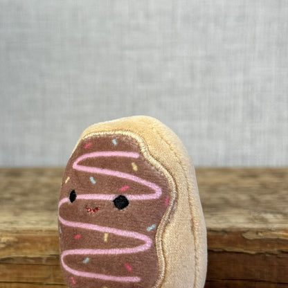 Squishmallow Squishville - Deja Donut - Foodie Squad - Tiny Donut Soft Toy 2”