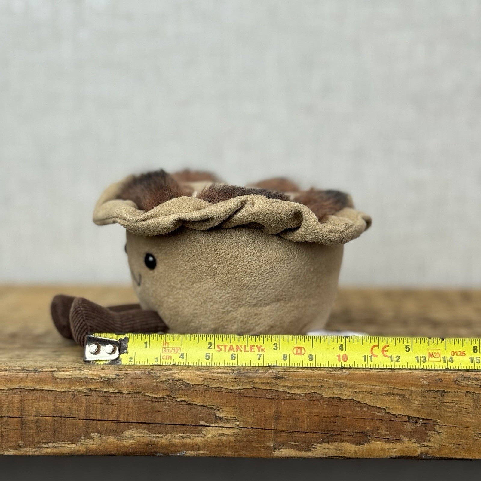 Jellycat Amuseable Mince Pie Soft Toy - Christmas Plush Beanie Small Pie 5"