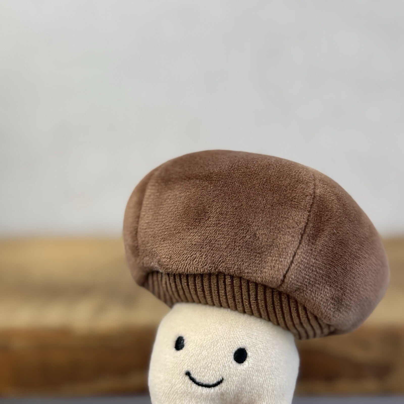 Jellycat Vivacious Mushroom - Mini Velour Mushroom Soft Toy Food Play NWOT 4"