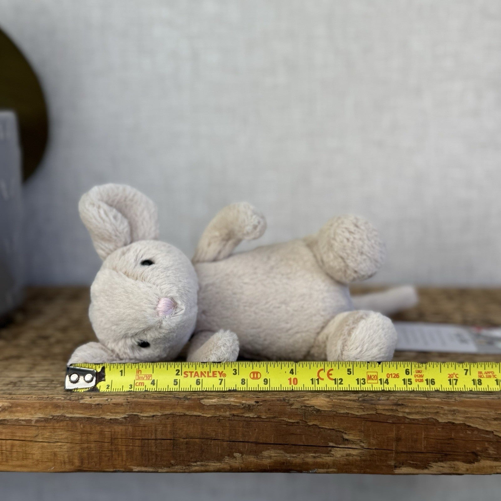 Jellycat Pipsy Mouse New Without Tags Beige Small Beanie Plush Mouse Retired 6"