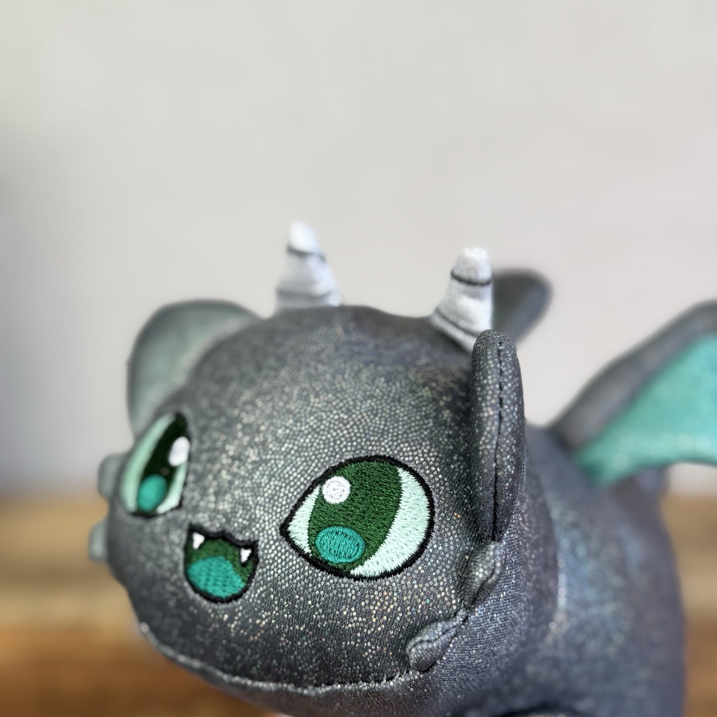 Aphmau MeeMeows - Dragon Cat Grey/Green Sparkly Plush Collectible 5"