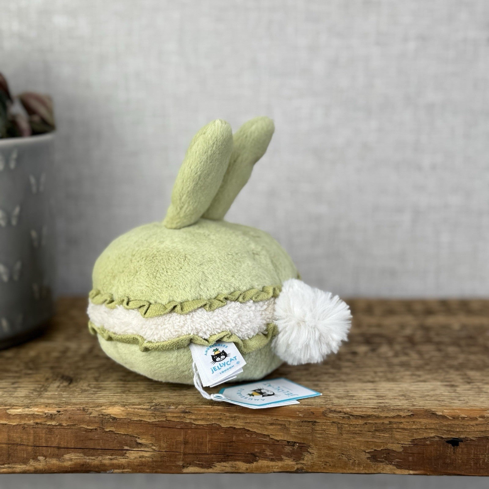 Jellycat Dainty Dessert Bunny Macaron - Green Bunny Amuseable New With Tags 5”