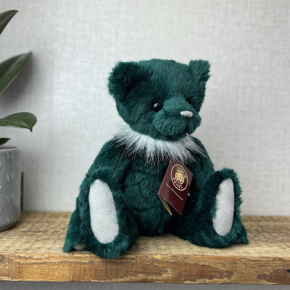 Charlie Bear Mr Cuddles - Festive Green Collectors Bear Posable - CB181715