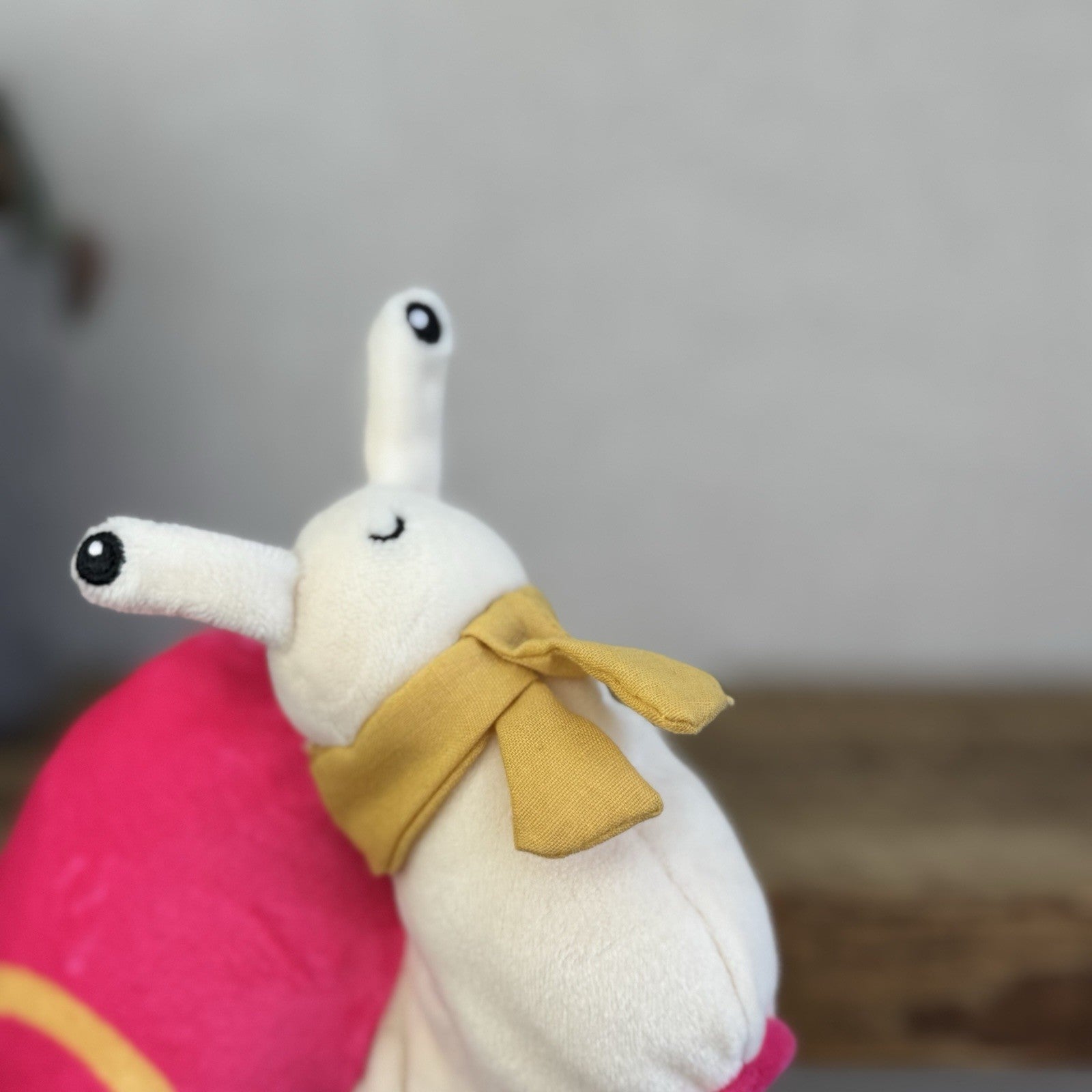 Jellycat Pink Escarfgot Snail Plush Bugs Toy, Small Beanie Plush Retired 5”