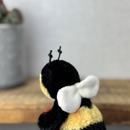 Jellycat Tiny Bumble Bee Holding A Heart - Tiny Bee NWOT - Rare Retired 5"
