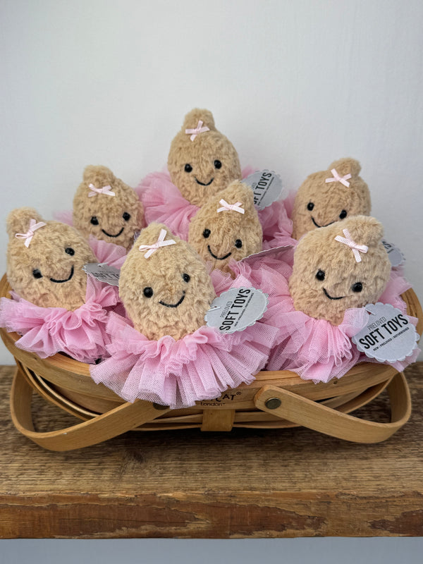Custom Pirouette Peanut (2 week turnaround)