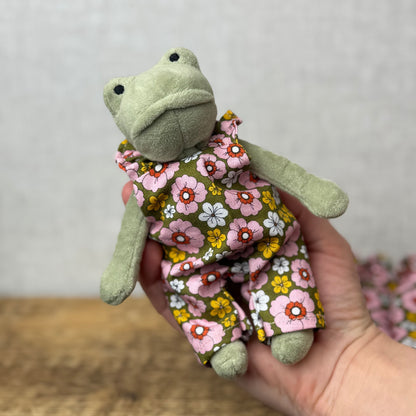 Bespoke Baby Fergus Floral Dungarees - Fits Fergus Keyring only