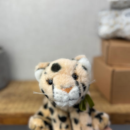 Secret Santa - Anna Club Plush Small Leopard Beanie