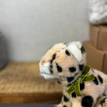 Secret Santa - Anna Club Plush Small Leopard Beanie