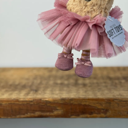 Custom Rosa Peanut (2 week turnaround)