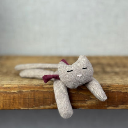 Handmade Oatmeal Cozy Kitten