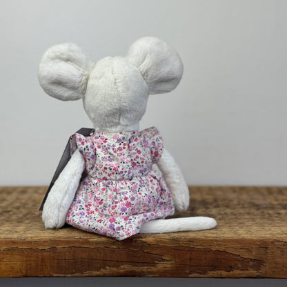The little white company - Myrtle Mouse